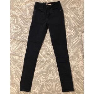 Levi’s 721 High Rise Skinny Jeans